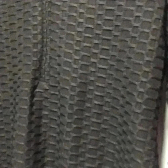 NYC petite large 1/2 zip top black with waffle texture - Picture 2 of 12